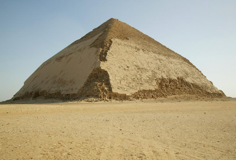 Dahshur Pyramid (1)
